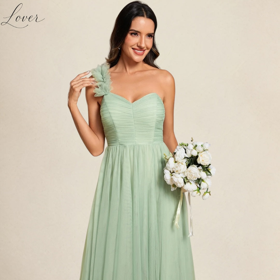 Vestido verde menta de un hombro