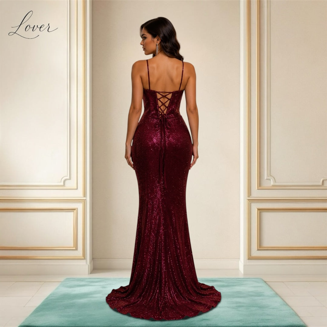Vestido burgundy al cuerpo con brillos