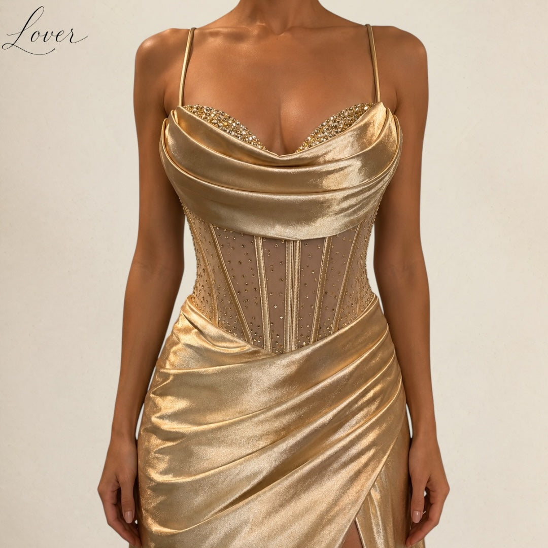 Vestido dorado de corset con brillos en top