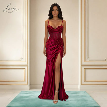 Vestido vino de corset con brillos en top