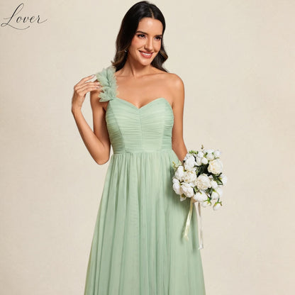 Vestido verde menta de un hombro