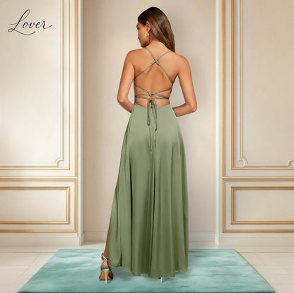 Vestido verde oliva de satin