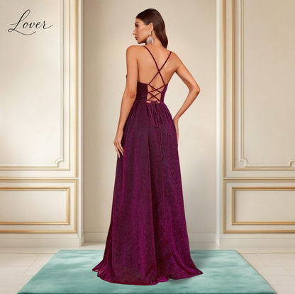 Vestido burgundy de brillos con corset