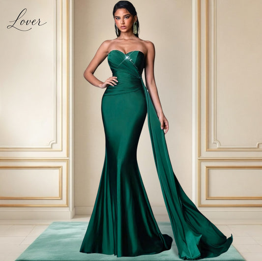 Vestido verde esmeralda strapless
