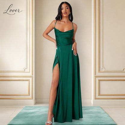Vestido verde esmeralda de satin