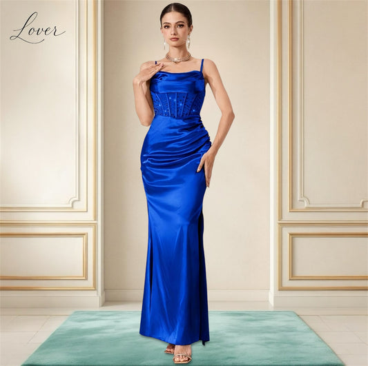 Vestido azul rey al cuerpo