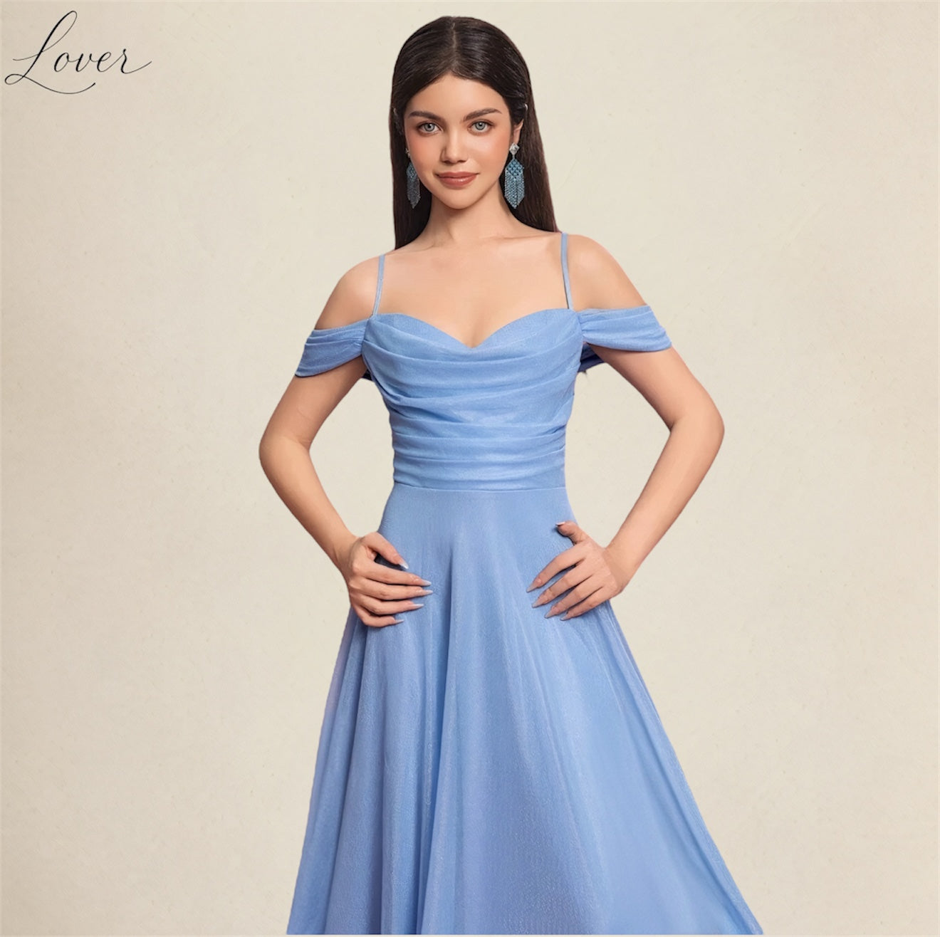 Vestido celeste de escote bardot con tirantes