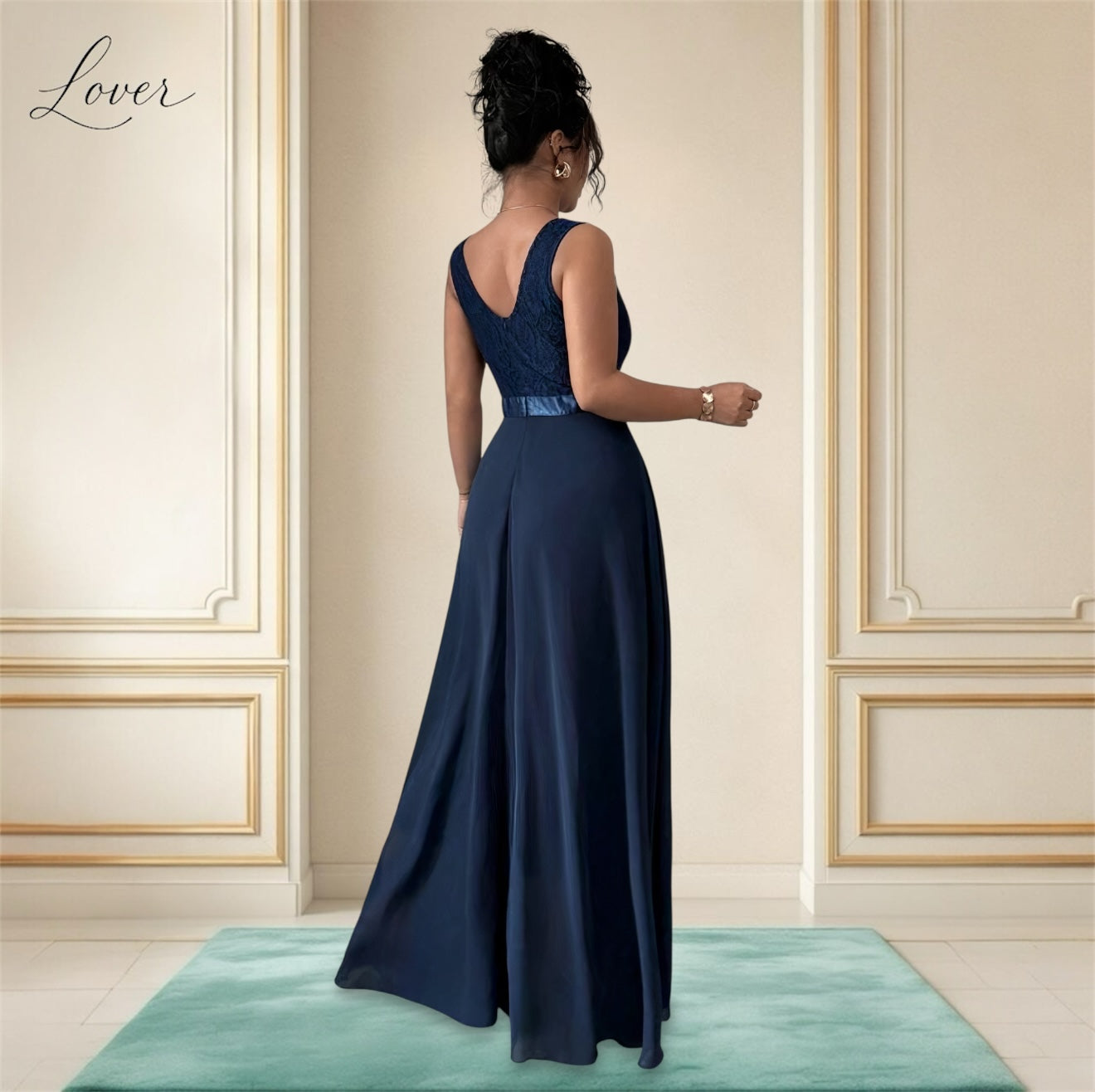 Vestido azul navy con encaje en top