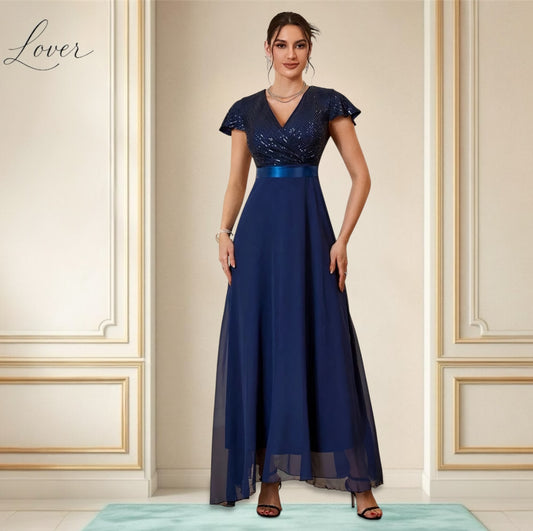 Vestido azul navy asimétrico con lentejuelas en top