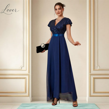 Vestido azul navy asimétrico con lentejuelas en top