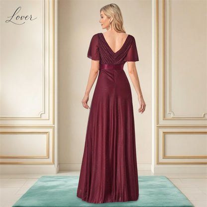 Vestido vino con brillos de manga corta