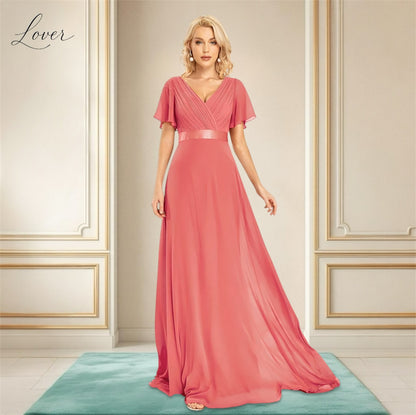 Vestido coral de manga corta