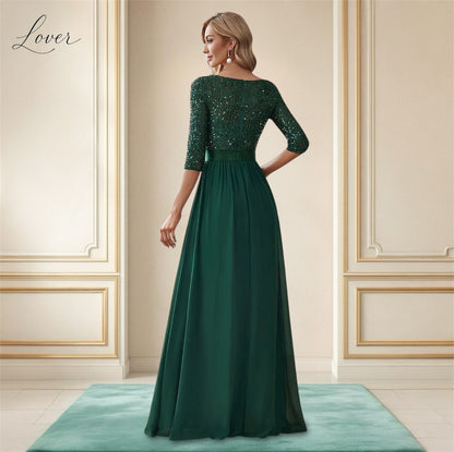 Vestido verde de manga larga con lentejuelas en top