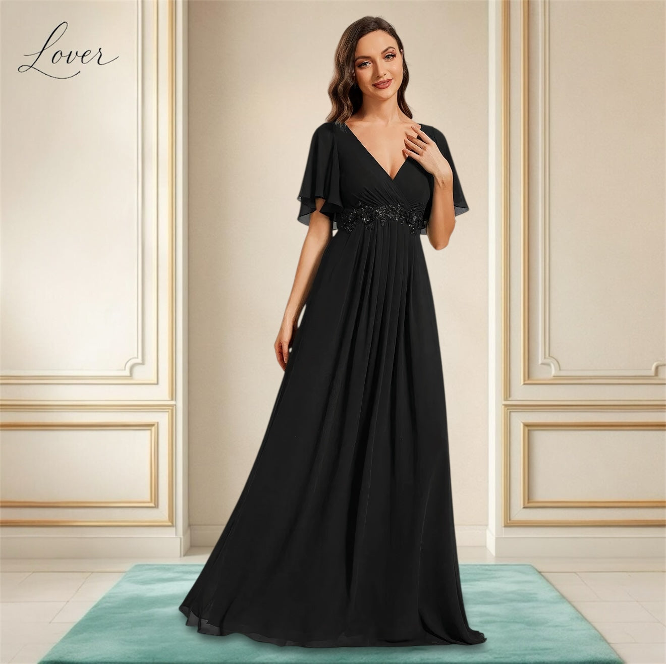 Vestido negro con detalles de flores