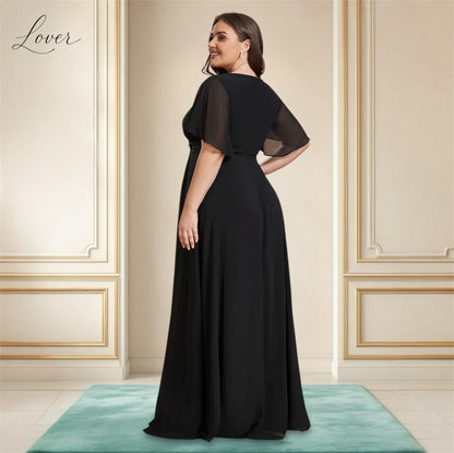 Vestido negro con detalles de flores