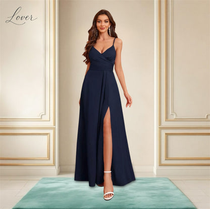 Vestido navy de satin con abertura en la pierna