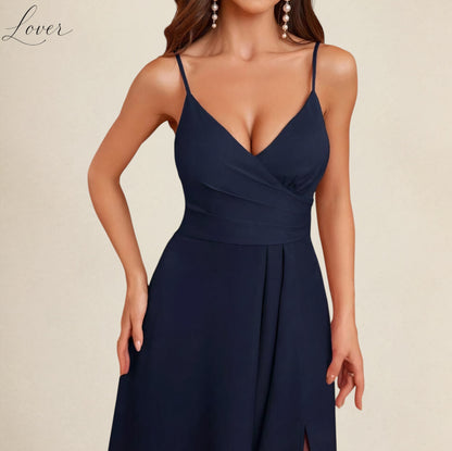Vestido navy de satin con abertura en la pierna