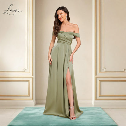 Vestido sage con hombros caídos