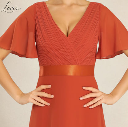 Vestido terracota liso con escote V y mangas