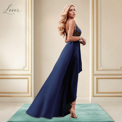 Vestido azul navy asimétrico