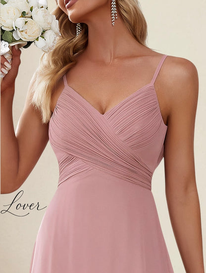 Vestido rosa de tirantes con espalda cowl