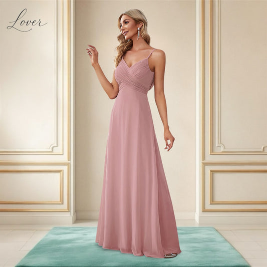 Vestido rosa de tirantes con espalda cowl